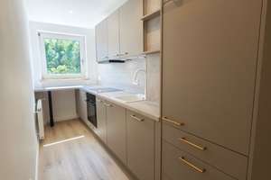 Erstbezug nach Sanierung! Super WG tauglich! inkl EBK! 2-ZKB Wohnung mit Balkon *Provisionsfrei! – Die vollständige Adresse der Immobilie erhältst du vom Anbieter., 81243 Pasing, München – Vorschaubild 24