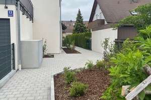 Helle 3-Zimmer-Maisonette-Wohnung mit Terrasse und eigenem Garten – Penckstraße 13, 80995 Feldmoching, München – Vorschaubild 2
