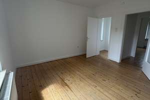Helle, freundliche 4 Zimmer Wohnung