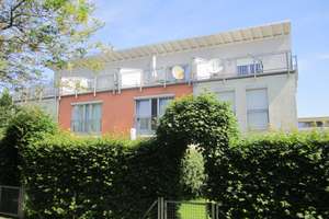 Gepflegtes Reihenmittelhaus mit Dachterrasse in München - Trudering