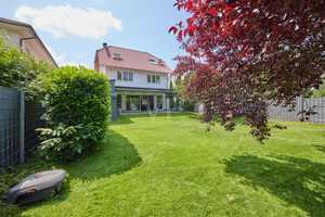 Villa auf großem Grundstück – Darmstadt – Vorschaubild 2