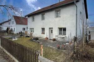 Solides Mehrfamilienhaus in Ampfing – Die vollständige Adresse der Immobilie erhältst du vom Anbieter., 84539 Ampfing – Vorschaubild 3