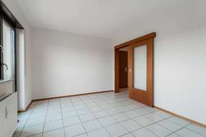 4-Zimmerwohnung mit 2 Loggien und Tiefgaragenstellplatz – Die vollständige Adresse der Immobilie erhältst du vom Anbieter., 68219 Rheinau, Mannheim – Vorschaubild 7