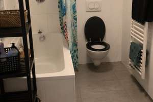 Helle 3-Zimmer-Wohnung mit Balkon, Stellplatz und praktischem Waschraum – Köln-Rondorf – Rondorfer Hauptstrasse 10, 50997 Rondorf, Köln – Vorschaubild 3