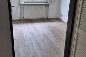 4 Zimmerwohnung in Düsseldorf-Knittkuhl – Am Feldhof 6, 40629 Knittkuhl, Düsseldorf – Vorschaubild 2