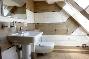 Wohnen am Stadtpark: 2 Zimmer Dachstudio ca.75m² in Winterhude, – Die vollständige Adresse der Immobilie erhältst du vom Anbieter., 22299 Winterhude, Hamburg – Vorschaubild 14