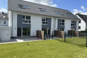 Neubauhaus zum Erstbezug!