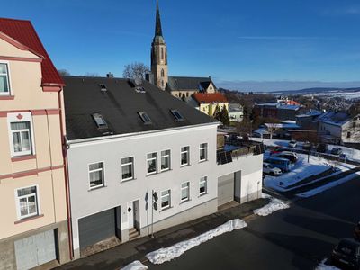 Viel Platz für Familie & Handwerk – Haus mit Halle in Falkenstein