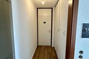 Exklusive, vollständig renovierte 2-Zimmer-Wohnung mit Balkon in Köln Rodenkirchen – Mainstraße 30, 50996 Köln – Vorschaubild 12
