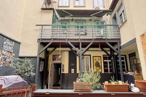 Ausbaubares Mehrfamilienhaus im Herzen der Altstadt! – Die vollständige Adresse der Immobilie erhältst du vom Anbieter., 70182 Rathaus, Stuttgart – Vorschaubild 2
