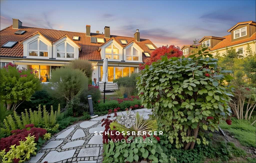 "GARTENLIEBE TRIFFT SEENÄHE": SONNIGES, RUHIGES FAMILIENIDYLL MIT BULTHAUP-KÜCHE, SAUNA & DACHSTUDIO