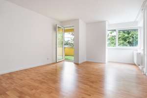 Im Herzen des grünen Tempelhofs    helle 2,5 Zi-Whg mit 2 Balkonen und Stellplatz mit Grundbuchblatt – Friedrich-Wilhelm-Str. 55-56, 12103 Tempelhof, Berlin – Vorschaubild 4