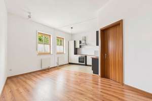 HEGERICH: 2-Zimmer-Etagenwohnung in begehrter Lage von München-Pasing-Obermenzing! – Die vollständige Adresse der Immobilie erhältst du vom Anbieter., 81243 Pasing, München – Vorschaubild 1
