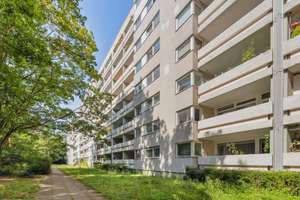 Jetzt Kaufnebenkosten sparen! - Attraktive Leerwohnunng in ruhiger Lage – Angerburger Allee 19, 14055 Westend, Berlin – Vorschaubild 11