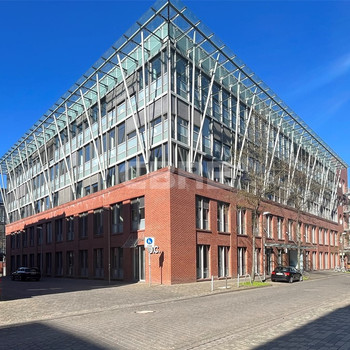 Medienhafen I Mietflächen mit Innenhofoase I provisionsfrei