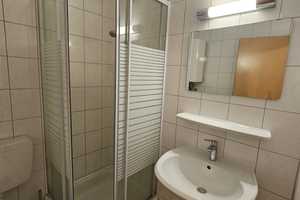 schöne und sanierte 1-Zimmerwohnung im 2.OG mit EBK – Hochweg 49, 93049 Regensburg – Vorschaubild 7