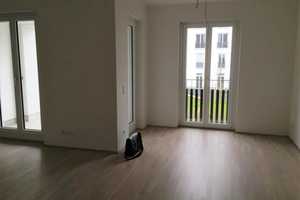 Attraktive 3 Zi. Wohnung mit EBK und Südloggia, U-Bahnstation Oberwiesenfeld, U3 in der Nähe! – Am Oberwiesenfeld 45, 80809 München – Vorschaubild 4
