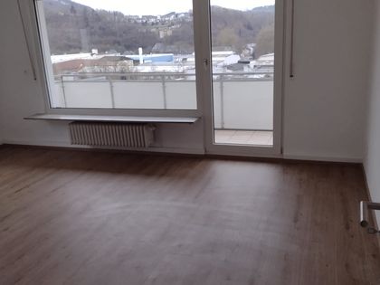 VR IMMO: deals Gepflegte Drei-Zimmer-Wohnung mit großem Balkon in ruhiger Lage von Werdohl.