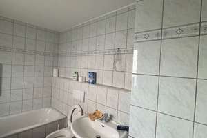 Freistehendes Einfamilienhaus mit schönem Grundstück in Solingen-Widdert. – Die vollständige Adresse der Immobilie erhältst du vom Anbieter., 42657 Burg/Höhscheid, Solingen – Vorschaubild 13