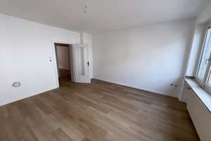 Renovierte 3-Zimmer-Wohnung mit Balkon in zentraler Lage – Corneliusstraße 125, 40215 Friedrichstadt, Düsseldorf – Vorschaubild 5