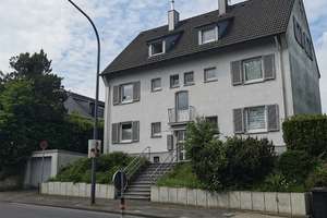 Helle 2,5 -Zimmer-Wohnung mit großer Wohnküche und Badewanne in Wuppertal-Cronenberg