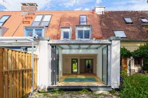 Außergewöhnliches Reihenmittelhaus München Waldperlach – Waldheimplatz 44, 81739 München – Vorschaubild 2