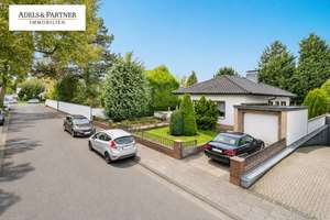 Freist. Bungalow auf großzügigem Südgrundstück -
Seltene Gelegenheit mit Entwicklungspotenzial – Die vollständige Adresse der Immobilie erhältst du vom Anbieter., 50859 Lövenich, Köln – Vorschaubild 4
