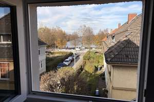 Frisch renovierte Wohnung im Zweifamilienhaus mit Garten direkt an der Regattabahn in DU-Wedau – Rüsternstr 9, 47279 Wedau, Duisburg – Vorschaubild 23