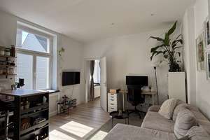 Helle 2-Zimmer Altbauwohnung in Ehrenfeld – Die vollständige Adresse der Immobilie erhältst du vom Anbieter., 50823 Ehrenfeld (Ortsteil), Köln – Vorschaubild 1