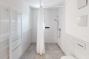 Perfektes Wohngefühl für Familien! 3-Zimmer-Wohnung mit EBK und Terrasse – Böhringerstr. 4, 70435 Zuffenhausen-Hohenstein, Stuttgart – Vorschaubild 11
