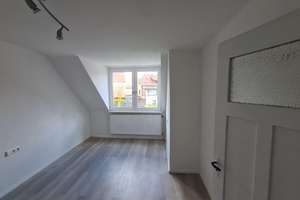Geräumiges Einfamilienhaus mit 2 Stellplätzen in Singen (Hohentwiel) – Kreuzstraße 11, 78224 Singen (Hohentwiel) – Vorschaubild 39