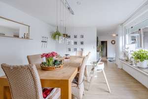 Ein Haus - viele Möglichkeiten: Wohnen für Familie oder Generationen in Nadorst – Die vollständige Adresse der Immobilie erhältst du vom Anbieter., 26127 Nadorst, Oldenburg (Oldenburg) – Vorschaubild 3