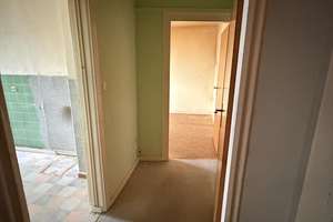 5 Monate mietfrei - Wohung zum selbst renovieren – 63065 Mathildenschule, Offenbach am Main – Vorschaubild 3