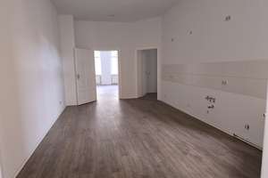Geräumige und sonnige Wohnung direkt neben Theater zu vermieten. – Demianiplatz 29-30, 2826 Innenstadt, Görlitz – Vorschaubild 13