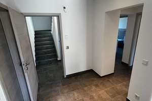     Exklusiv modernisiertes Zweifamilienhaus mit großem Baulandgrundstück und Ausbaupotenzial – Bauernstraße 25, 86561 Aresing – Vorschaubild 11