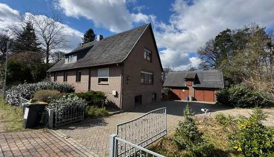 Bild von Einfamilienhaus mit Einliegerwohnung im idyllischen Jarnsen