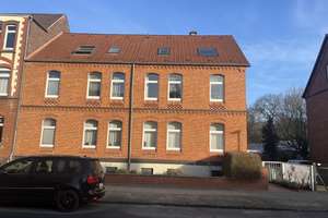 Sonnige 2,5 Zimmer DG-Wohnung in Stöcken
