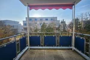 Zw. Friedrich-Engels- und Dietzgenstr./Helle, ruhige Wohnung in gepfl. Anlage/Guter Grundriss – Kirchstr. 65 a, 13158 Berlin – Vorschaubild 3