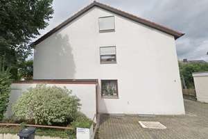 Gepflegte 4,5-Zimmer Doppelhaushälfte in Schlierbach – Eichbrunnenstraße 30, 73278 Schlierbach – Vorschaubild 1
