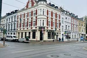 Wunderschönes Denkmalschutz Objekt im historischen Stadtteil Düsseldorf-Eller. – Die vollständige Adresse der Immobilie erhältst du vom Anbieter., 40229 Eller, Düsseldorf – Vorschaubild 42