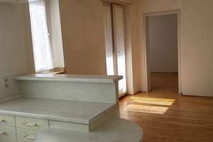 Alltagstaugliche 3-Zimmer-Wohnung mit Balkon in Düsseldorf – Helmholtzstrasse 6, 40215 Friedrichstadt, Düsseldorf – Vorschaubild 14
