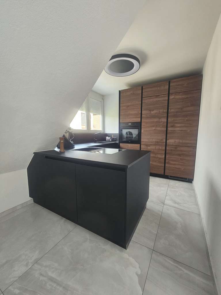 Immobilie in Pleidelsheim - Luxuriöses Domizil mitten in Pleidelsheim! - Bild 3