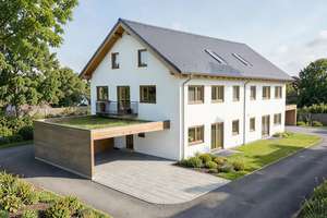 NEUBAU! Hochwertige Doppelhaushälfte zum Mehrgenerationenwohnen! – Die vollständige Adresse der Immobilie erhältst du vom Anbieter., 83527 Haag in Oberbayern – Vorschaubild 1