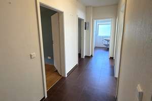 Attraktive 3-Zimmer-Hochparterrewohnung in zentraler Lage von Gronau – Die vollständige Adresse der Immobilie erhältst du vom Anbieter., 48599 Gronau (Westfalen) – Vorschaubild 2