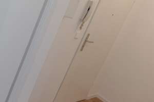 Zum Schnäppchenpreis bis zum 23.4.2026 - 1 Zi Whg Hochparterre Tauchaer Str. 5,04357 Leipzig  