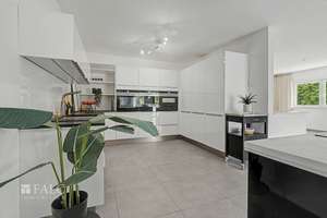 Penthouse-Maisonette in Essen-Fischlaken: ca. 241 m² , Dachterrasse und 2 Tiefgaragenstellplätze – Die vollständige Adresse der Immobilie erhältst du vom Anbieter., 45239 Fischlaken, Essen – Vorschaubild 6
