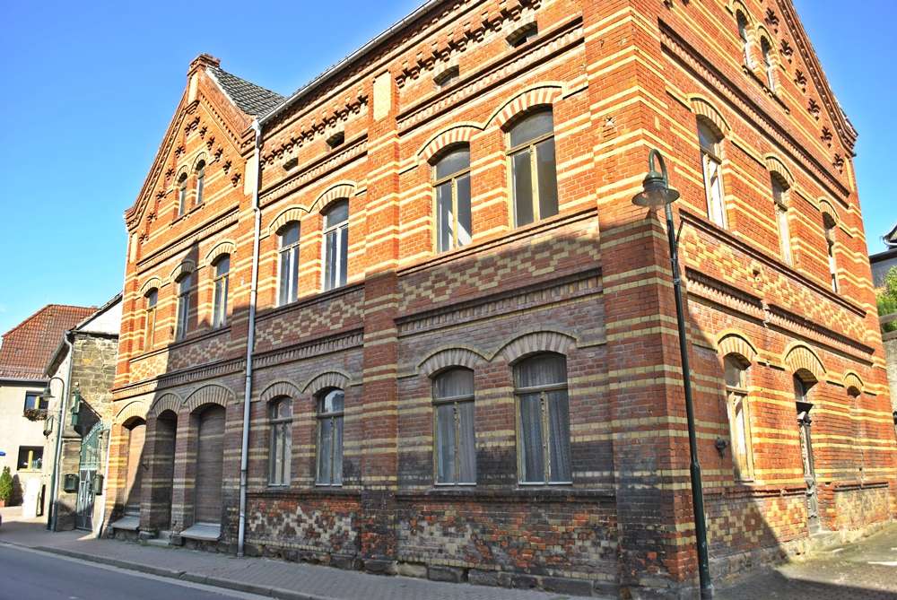 KAPITAL-ANLAGE ! Im Herzen der Stadt - Wunderschönes MFH / Wohn- & Geschäftshaus, WFl. 363 m², Burgenlandkreis – Bild 1