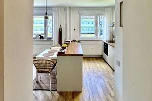 Tiefenmodernisiert & lichtdurchflutet - 2,5 Zimmer Wohnung mit Balkon in grüner Westend Lage – Die vollständige Adresse der Immobilie erhältst du vom Anbieter., 14055 Westend, Berlin – Vorschaubild 7