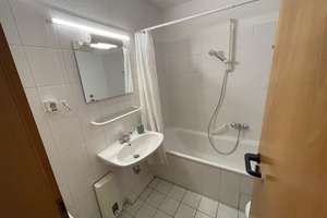 Sehr schöne 2-Zimmer- Wohnung zu vermieten! Mit Balkon! – Sülldorfer Landstraße 2, 22589 Iserbrook, Hamburg – Vorschaubild 6