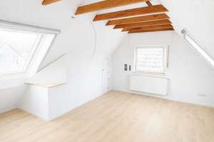 Renovierte 4-Zimmer-Maisonette Wohnung in Stuttgart-Mühlhausen, provisionsfrei